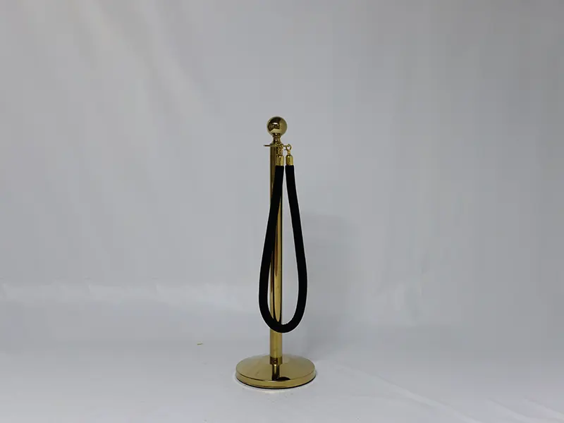 1.5MTR-Q ROPE -BLACK WITH GOLD HOOKS-QRBG.5MTR-Q ROPE -BLACK WITH GOLD HOOKS-QRBG